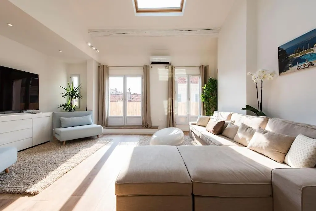 Apartmán Duplex Cannes Plein Centre, Zone Pietonne, 2 Chambres